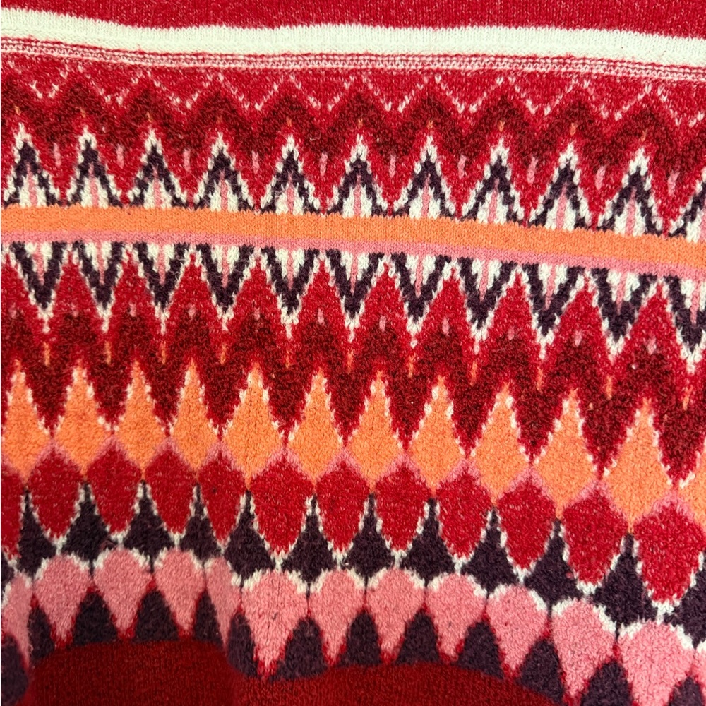 LOFT Sweater ❤️ - Picture 2 of 4